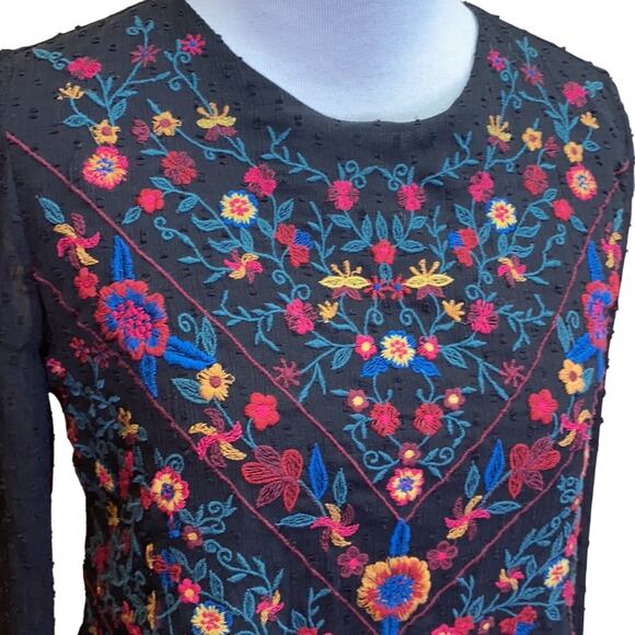 Zara Sheer Embroidered Floral German Ruffle Blouse Size XS - Picture 3 of 11